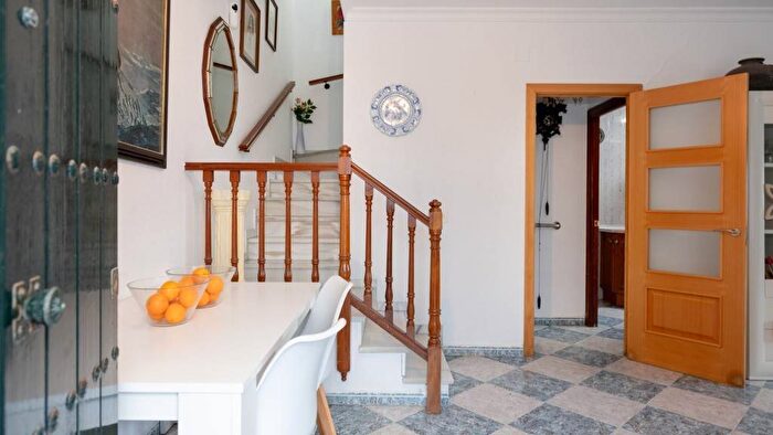 Casas en venta y pisos alquiler - 2