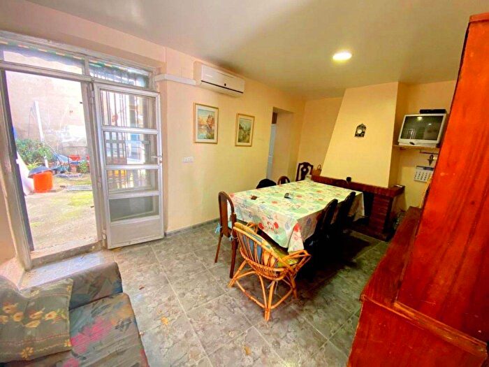 Casa en venta de 5 habitaciones: Comunitat Valenciana, València