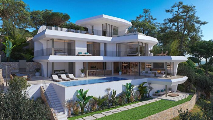 Casa en venta de 4 habitaciones: Comunitat Valenciana, Alicante