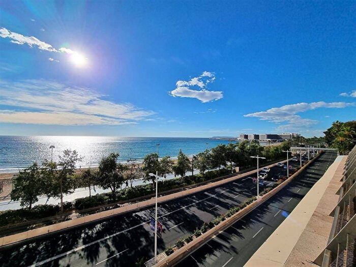 Casa en venta de 5 habitaciones, Comunitat Valenciana, Alicante