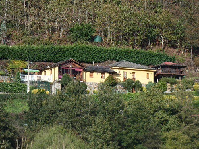 Casa en venta de 3 habitaciones: Principado de Asturias, Asturias
