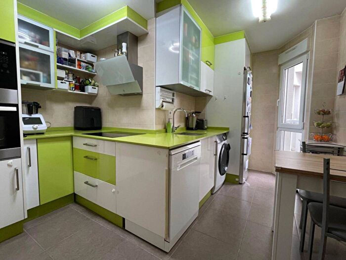 Castilla y León, León: Piso en venta de 3 habitaciones