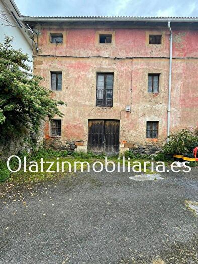 Casas en venta y pisos alquiler - 2
