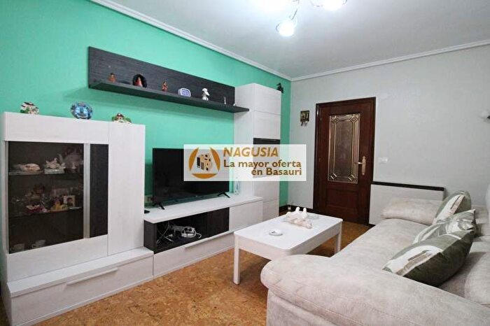 Centro Ariz Uribarri, Basauri: Piso en venta de 2 habitaciones