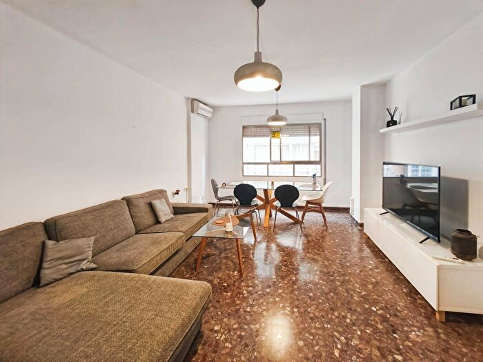 Piso en venta de 5 habitaciones: Andalucía, Almería