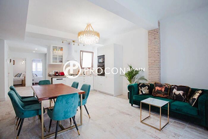 Casas en venta y pisos alquiler - 3
