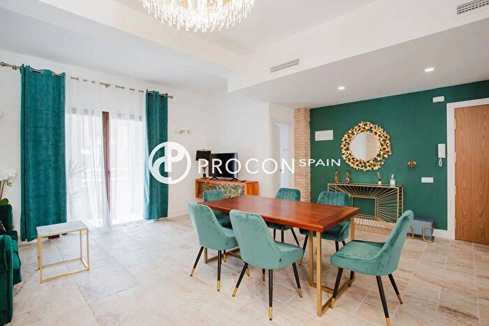 Piso de 3 habitaciones en venta en Comunitat Valenciana, València