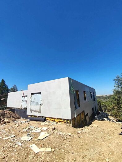 Casa en venta de 4 habitaciones: Castilla y León, Segovia