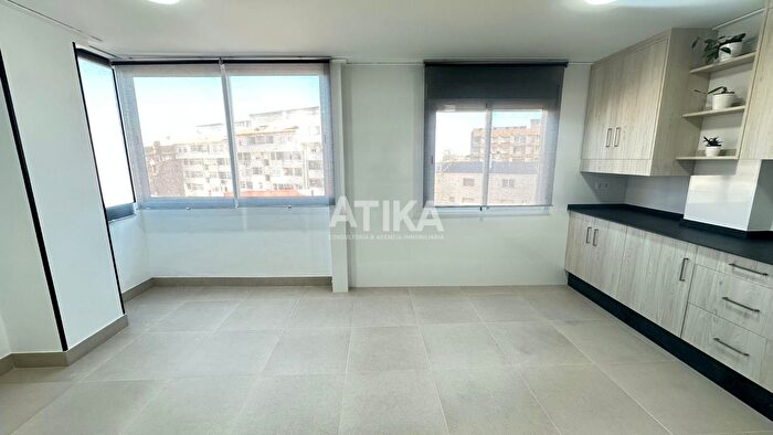 Casas en venta y pisos alquiler - 2