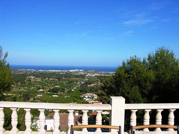 Casa en venta de 4 habitaciones: Comunitat Valenciana, Alicante