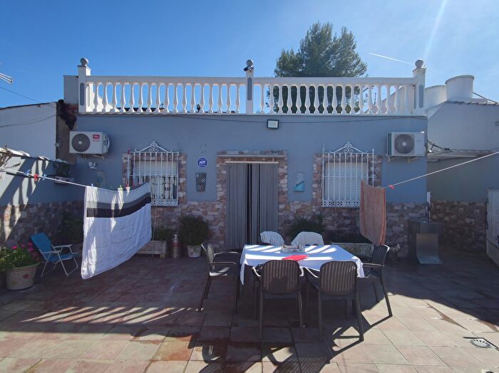 Casa en venta de 3 habitaciones en Andújar, Jaén