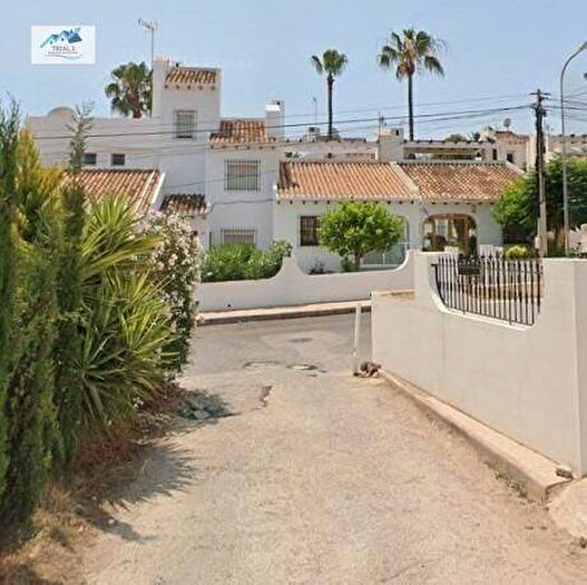 Casa en venta de 3 habitaciones: Comunitat Valenciana, Alicante