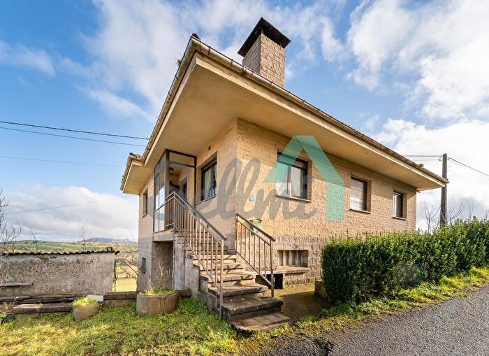 Casa en venta de 4 habitaciones: Tineo, Asturias