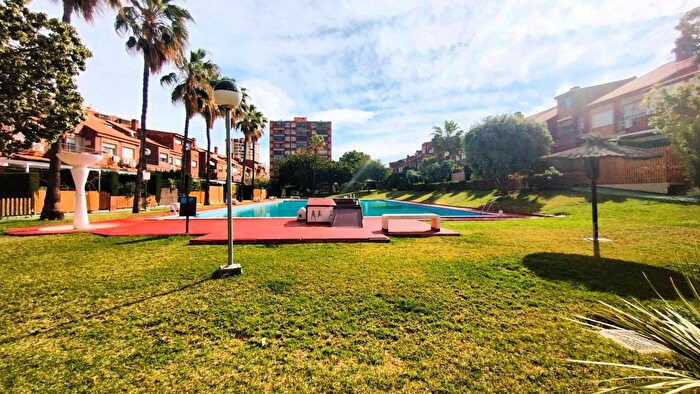 Alicante - Alacant, Comunitat Valenciana: Casa en venta de 4 habitaciones