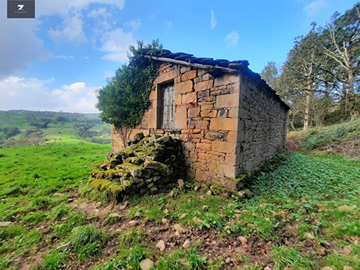 San Pedro del Romeral, Cantabria: Casa en venta de 2 habitaciones