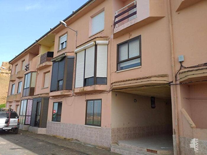 Piso de 2 habitaciones en venta en Castilla y León, León
