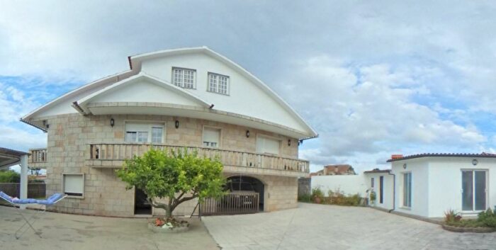 Casa en venta de 5 habitaciones, Galicia, Pontevedra