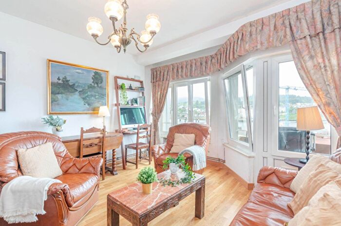 Piso de 3 habitaciones en venta en Principado de Asturias, Asturias