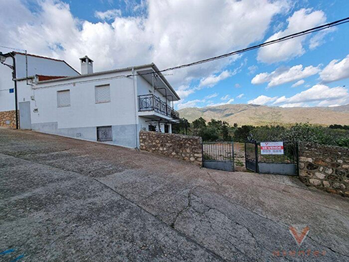 Extremadura, Cáceres: Casa en venta de 4 habitaciones
