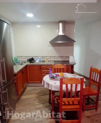 Casas en venta y pisos alquiler - 2