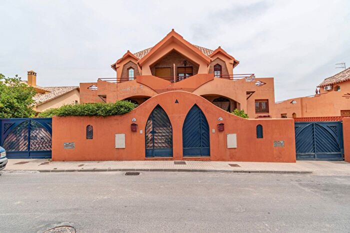 Casa de 3 habitaciones en venta en Andalucía, Granada