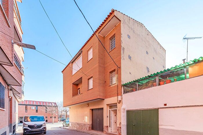 Casa de 1 habitación en venta en Mocejón, Toledo