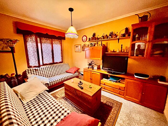 Casa en venta de 2 habitaciones en Regueras de Arriba, León