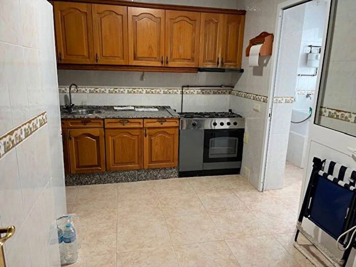 Piso de 3 habitaciones en venta en Andalucía, Cádiz