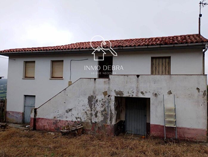 Casa en venta de 3 habitaciones: Principado de Asturias, Asturias