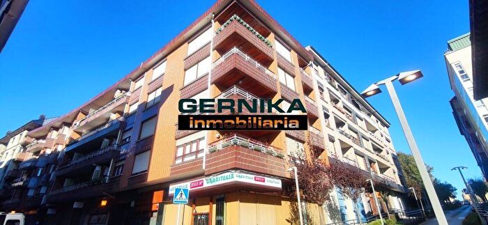 Piso en venta de 3 habitaciones en País Vasco, Vizcaya Bizkaia