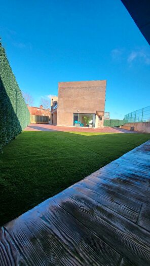 Casa en venta de 4 habitaciones en Zona Sur Barrio Cortes, San Julián Barriada de Cortes