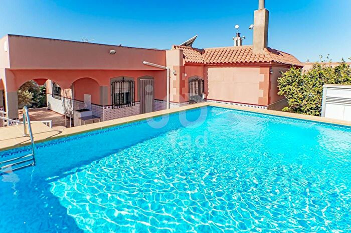 Casa en venta de 3 habitaciones, Pechina, Almería